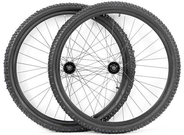 FSXHD1 MTB 26" Axle/Spacing: QR FR135mm, QR RR170mm RearHub: FreeHub 7/8spd Rim/Spoke: ALU DISC/RimBrake/BlackSteel